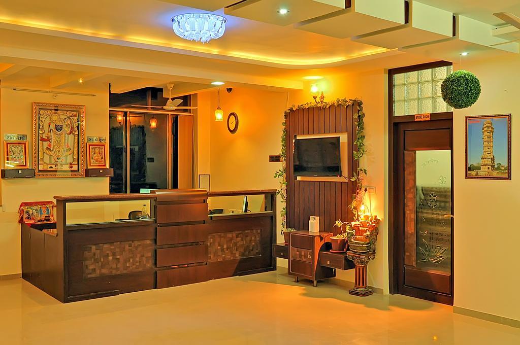 Hotel Shivam Fort View Chittorgarh Rum bild