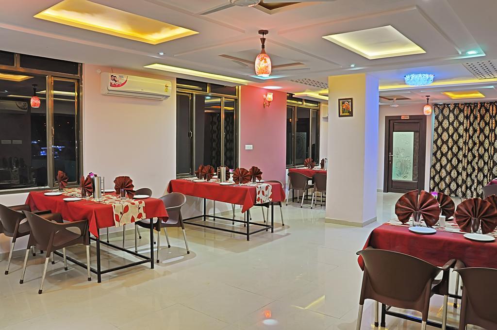 Hotel Shivam Fort View Chittorgarh Exteriör bild